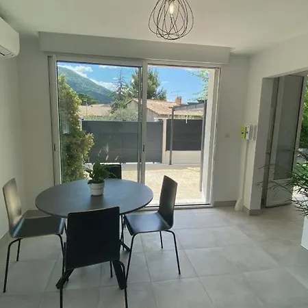 La Perle De Provence: Tranquil Garden With Ac In Nyons